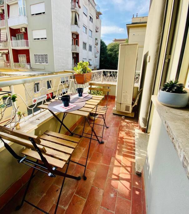 Dr House Luxury Apartment Rom Exteriör bild